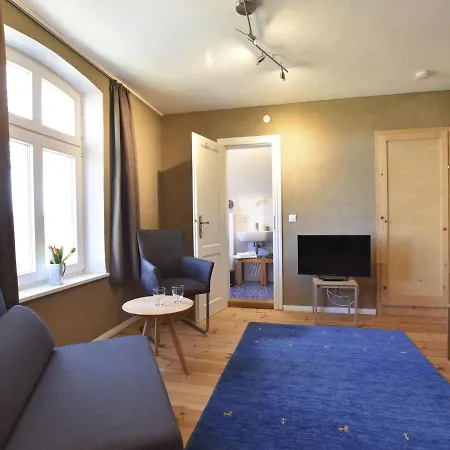 Apartamento Charming In Stove With Terrace *